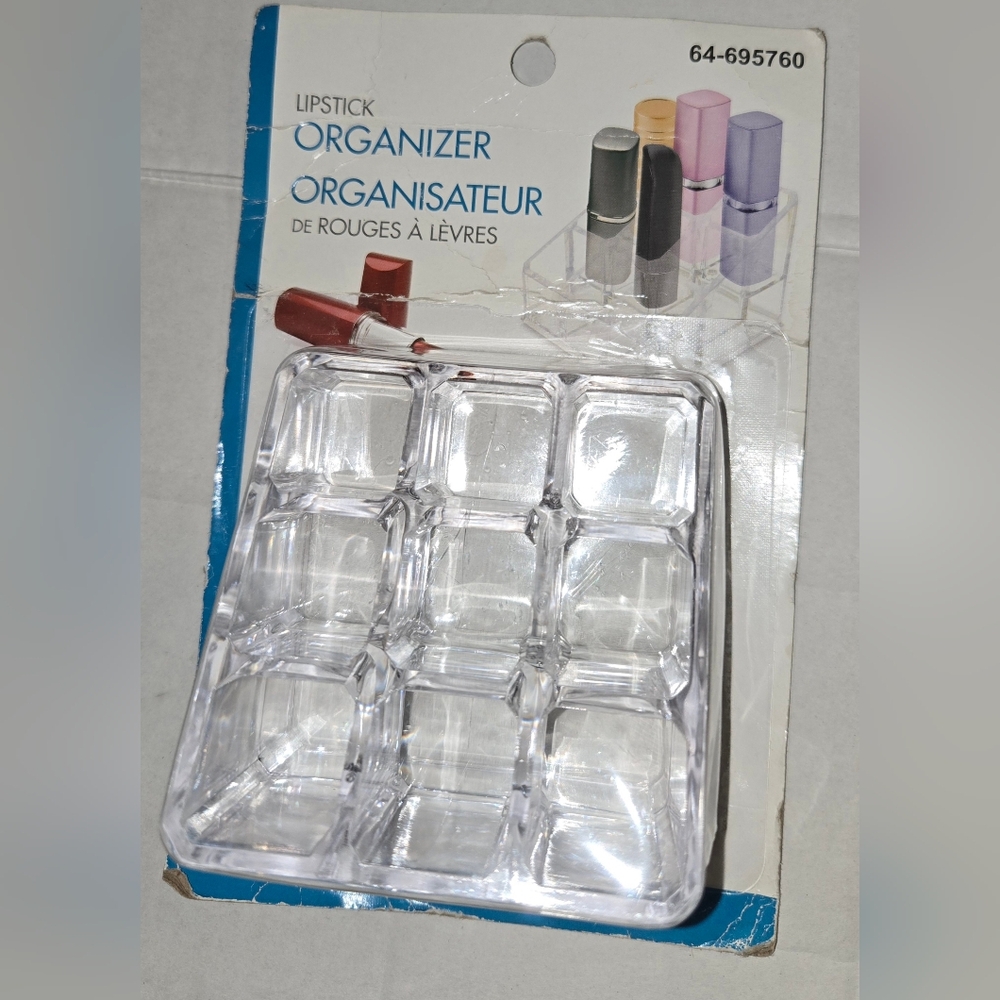 Clear Acrylic Lipstick Organizer - Picture 6 of 6